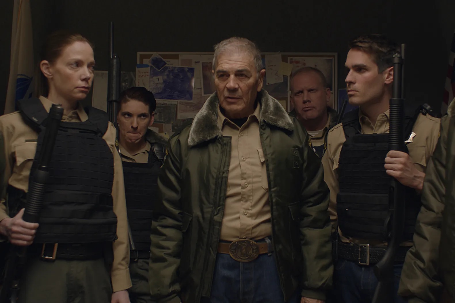 THE WOLF OF SNOW HOLLOW (Jim Cummings, 2020)